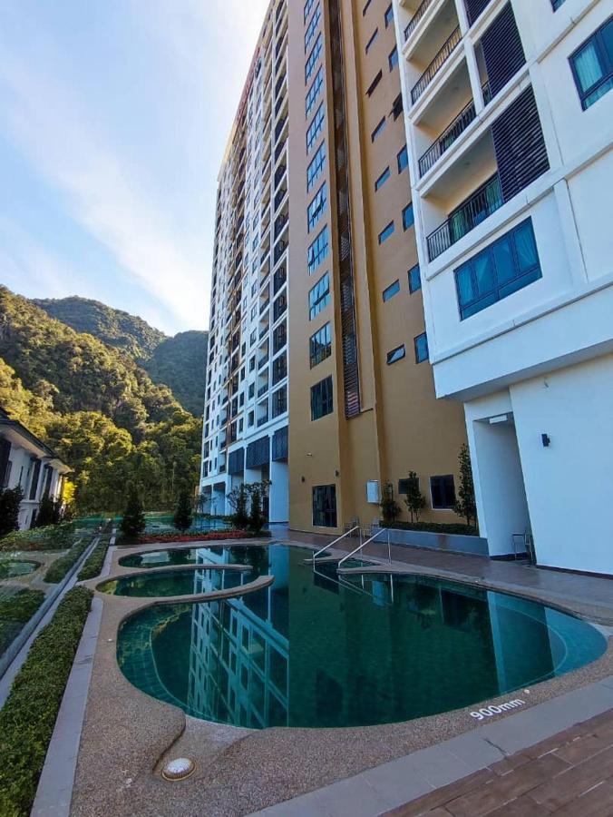 Hotspring 1610 @ Sunway Onsen Neighbour Of Lost World Of Tambun With Theme Park View For 8 Pax Pangsapuri