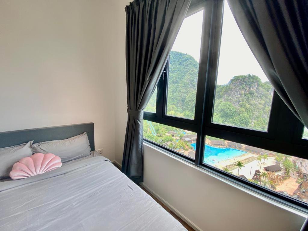 Hotspring 1610 @ Sunway Onsen Neighbour Of Lost World Of Tambun With Theme Park View For 8 Pax *